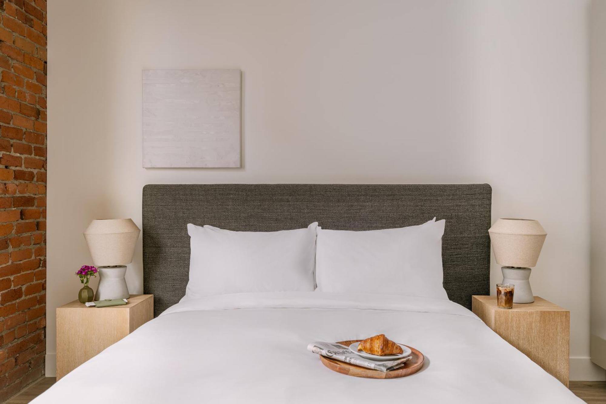 Sonder By Marriott Bonvoy Apollon Apartments Old Montreal Ruang foto